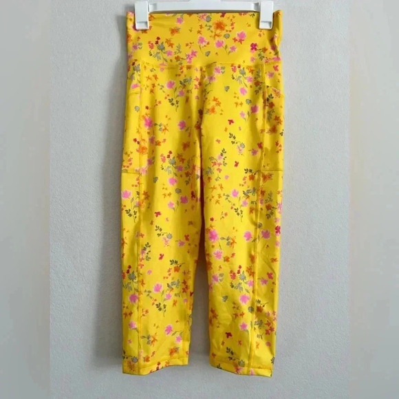 NWOT- Ideology Active Capris leggings- size small - Picture 6 of 7